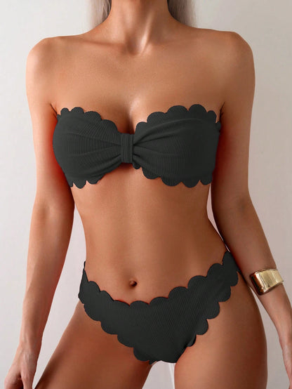 Twist Romance – Biquíni Bandeau com Babados BelleBoo