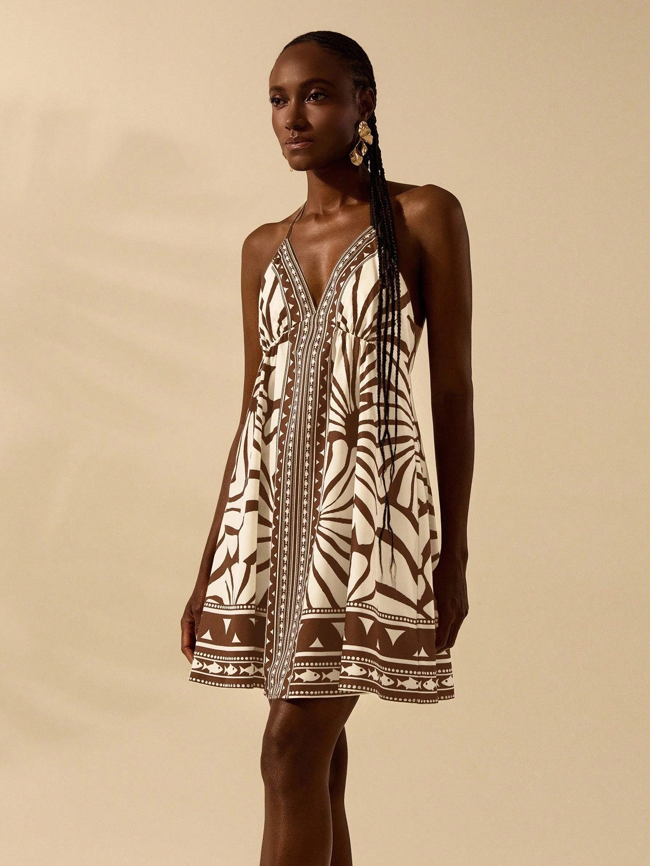 Vestido Curto Magnólia Negra